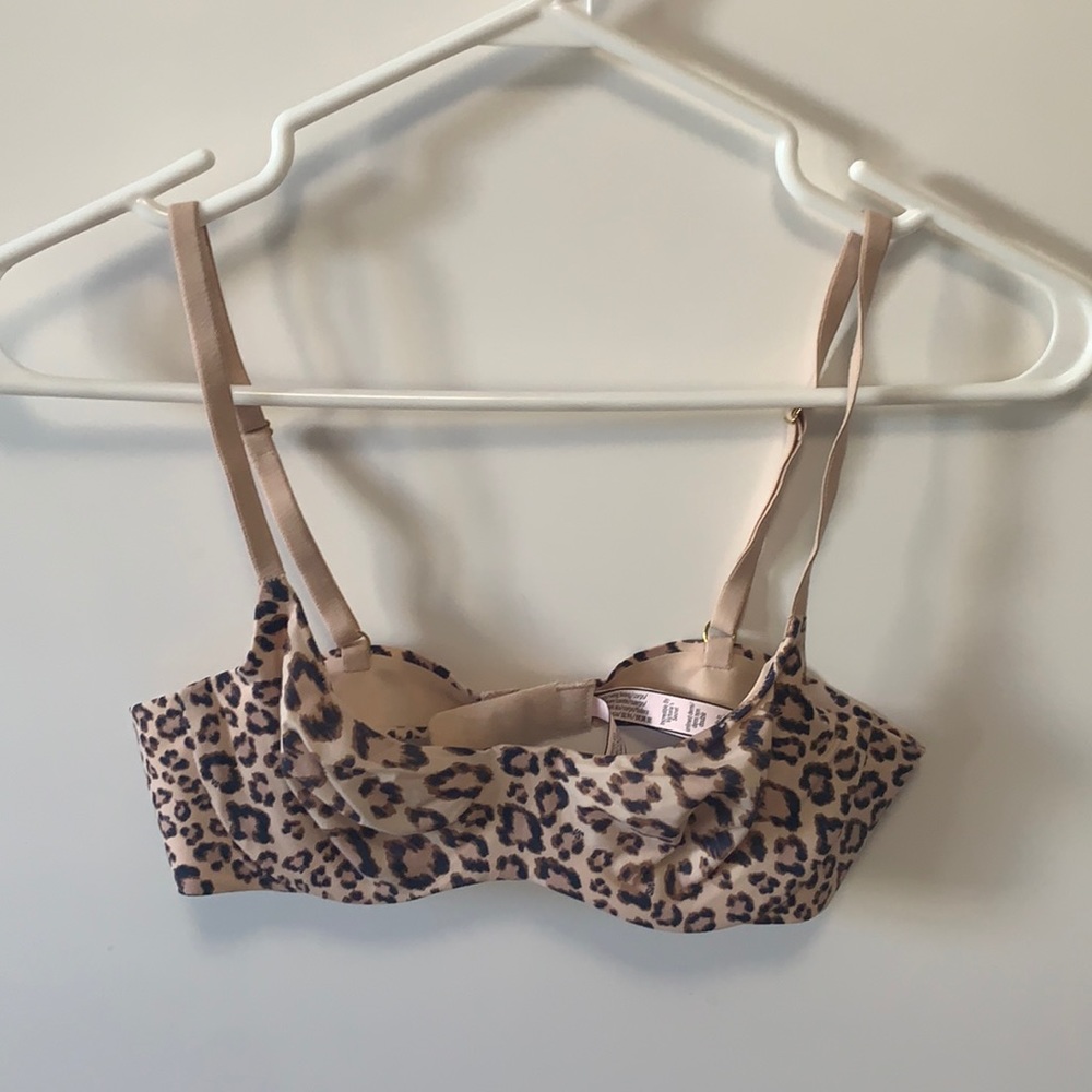 VS leopard bra